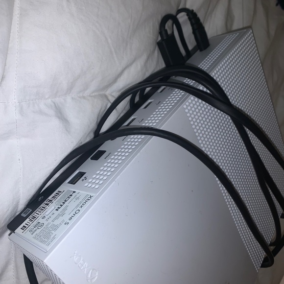 Xbox - Picture 3 of 6